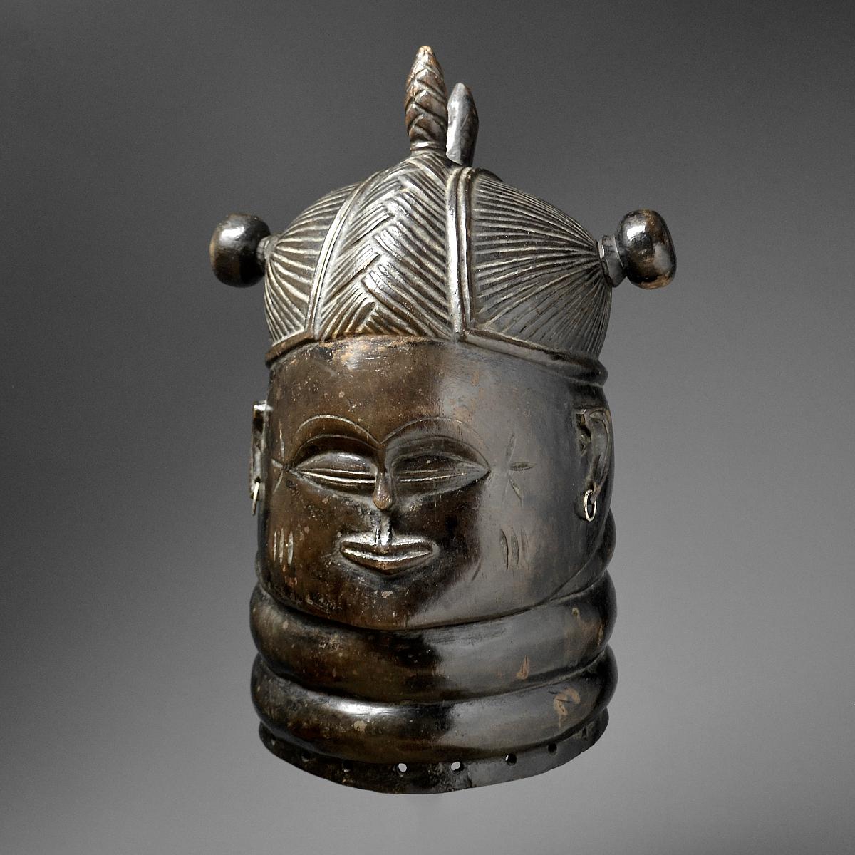 Bundu Sowei Mask, Sande Society