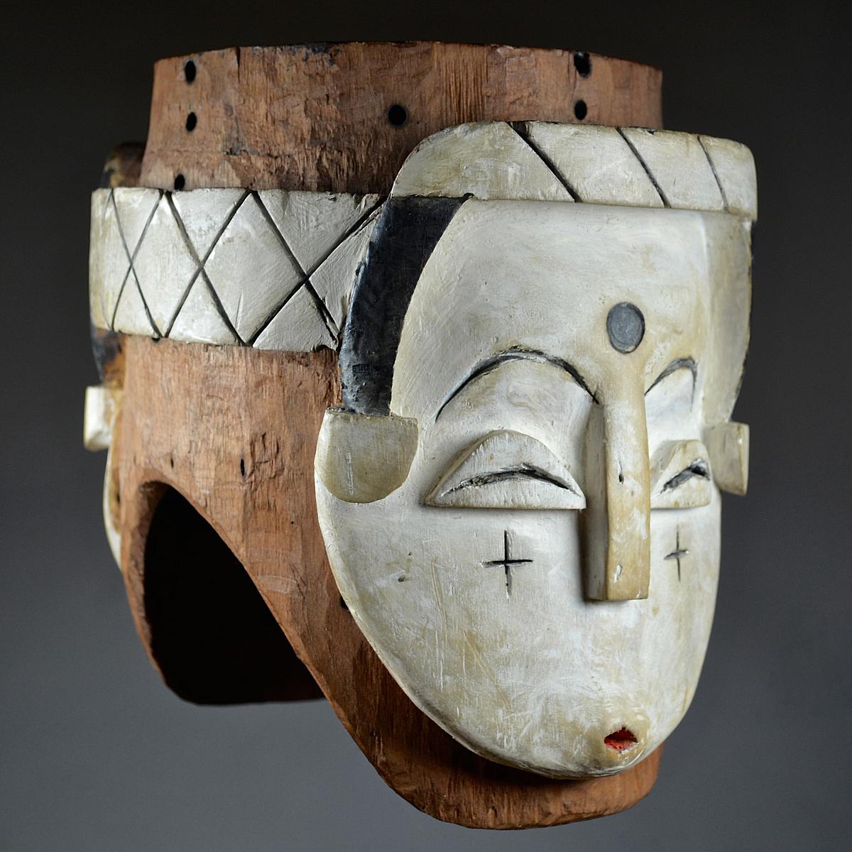 FANG NGONTANG MASK