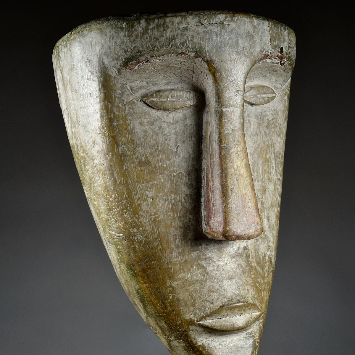 FANG NGIL MASK