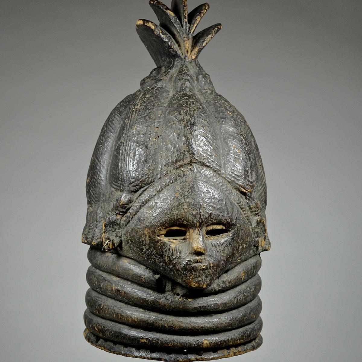 Bundu mask from the Sande Society 4