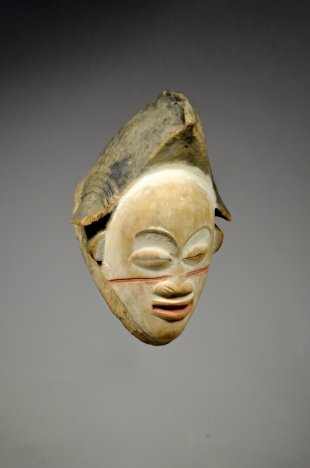 PUNU MASK Okuyi 