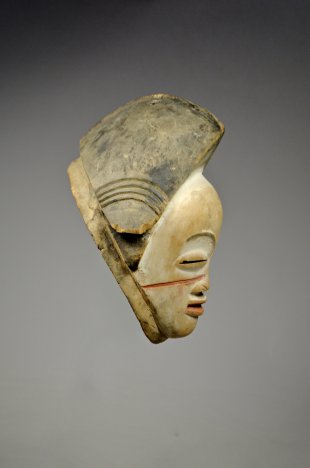 PUNU MASK Okuyi 