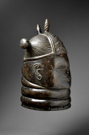 Bundu Sowei Mask, Sande Society