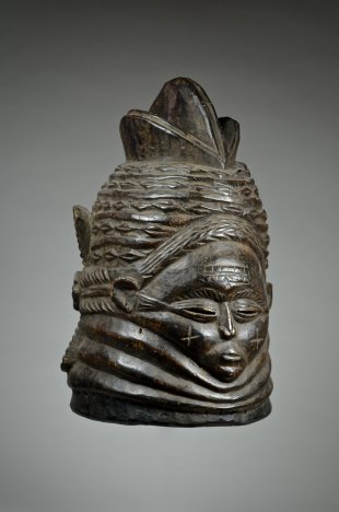 Bundu mask from the Sande Society 12